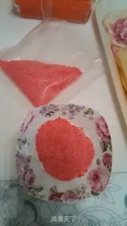 Make Sushi cherry blossoms and flying fish sushi step 11