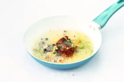Make The fragrance of beef step 1