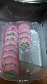 Make Sushi cherry blossoms and flying fish sushi step 15
