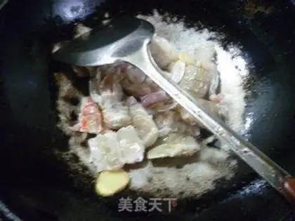 Make Curry potato shrimp step 8