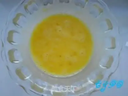 Make Strawberry milk and eggs step 1