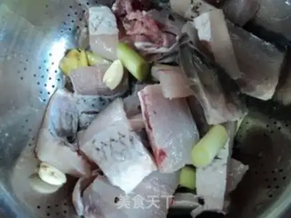 Make Tomato sauce fish step 0