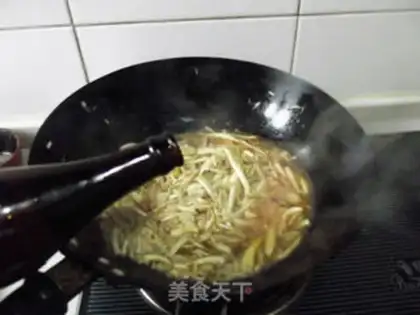 Make Sea-fruit fried meat step 7