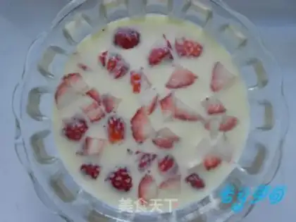 Make Strawberry milk and eggs step 4