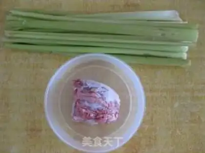 Make Celery beef step 0