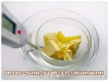 Make Pineapple pear cake step 1