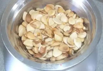 Make Almond waffles step 0