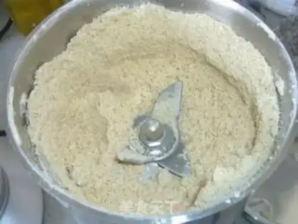 Make Almond waffles step 1