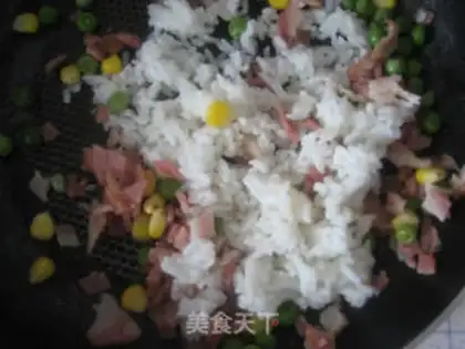 Make Tomato rice step 4