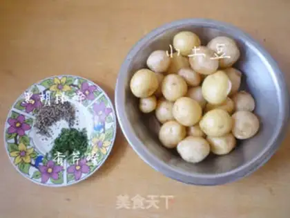 Make Creamed, baked potatoes step 0
