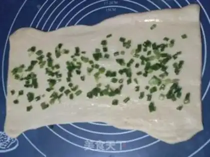 Make Little onion bag step 1