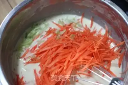 Make Carrot milk eggcake step 8