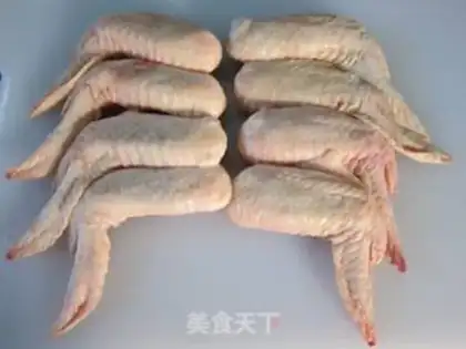 Make Roast chicken wings with stork step 0