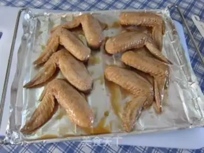 Make Roast chicken wings with stork step 4