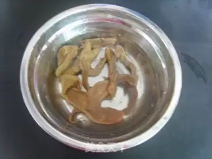Make Scrambled radish step 1