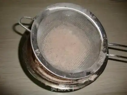 Make Chocolate magma cake step 5