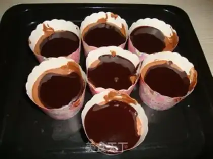 Make Chocolate magma cake step 11