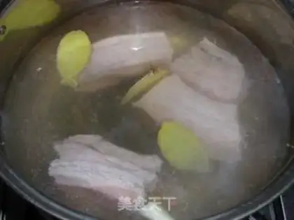 Make A nice piece of garlic step 1