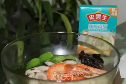 Make Seafood noodles step 6