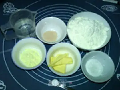 Make Cheese bacon raspberry step 0