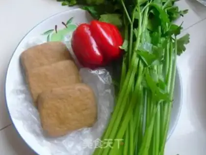 Make Celery fried beans step 0