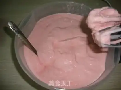 Make Strawberry ice cream step 1