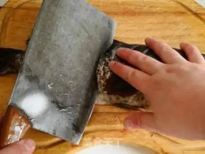 Make Garlic plaster step 1