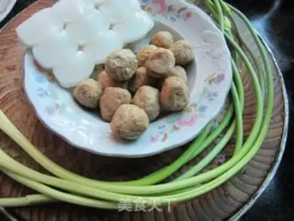 Make Fishballs, garlic and pastry step 0
