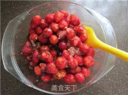 Make Strawberry sauce step 7