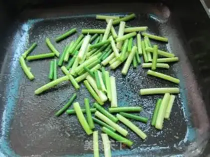 Make Fishballs, garlic and pastry step 3