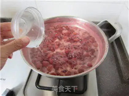 Make Strawberry sauce step 12