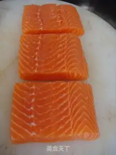 Make Spicy-skinned salmon step 3