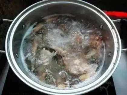 Make Pumpkin fish bones step 2