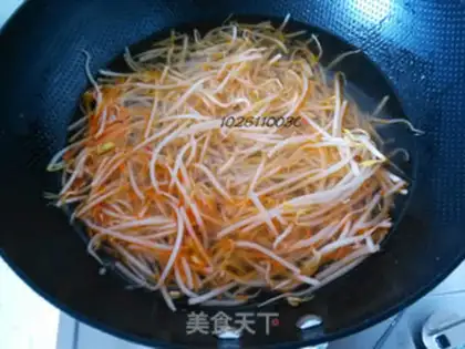 Make Green bean sprouts step 1