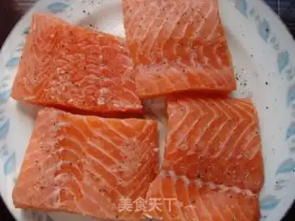 Make Spicy-skinned salmon step 10