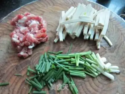 Make Scrawny tofu onions step 0