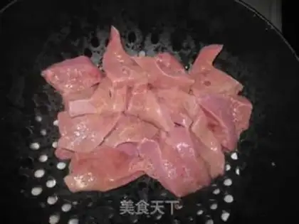 Make Pork liver, tea and mushrooms step 0