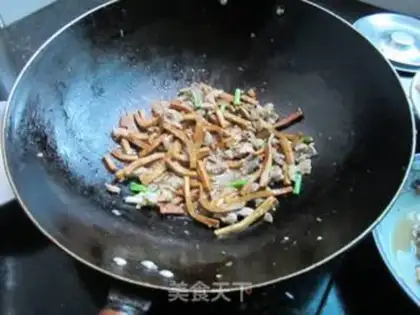 Make Scrawny tofu onions step 8
