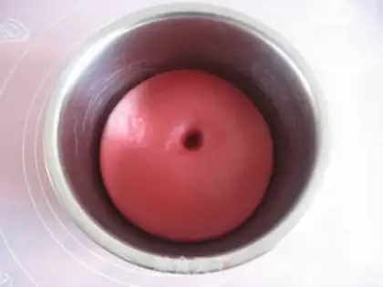Make Red rose bread step 1