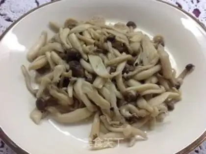 Make Beautiful mushrooms step 2