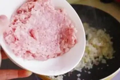 Make Spaghetti mushroom sauce step 11
