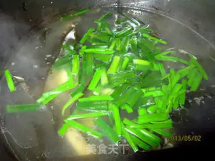Make Seaweed tofu soup step 5