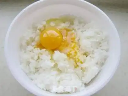 Make Soy sauce, fried rice step 1