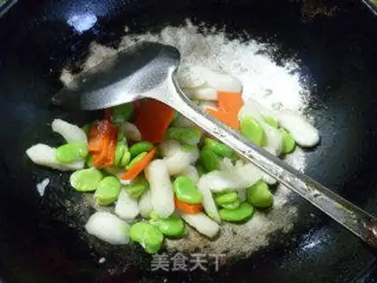 Make Scrambled beans step 10