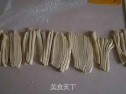 Make Long silver rolls step 5