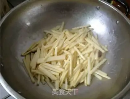Make Spicy potatoes step 3
