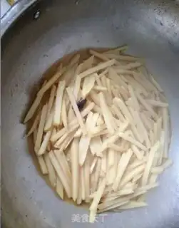 Make Spicy potatoes step 4
