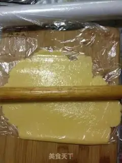 Make Plum crackers step 2