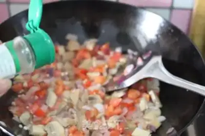 Make Cheese shrimp and mushroom pasta step 15