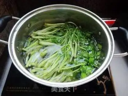 Make Celery with beans step 1